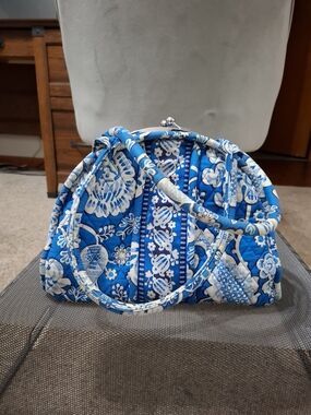 Vera Bradley "Eloise" shoulder bag